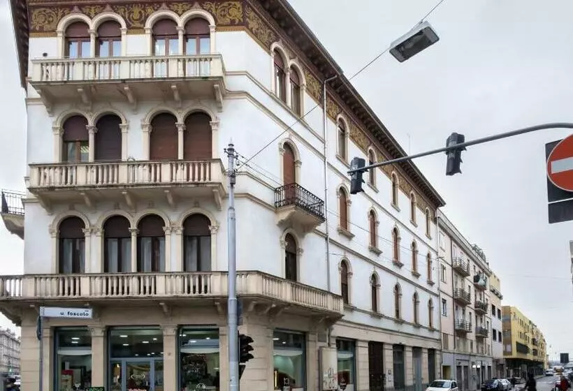 پانسیون Casamina