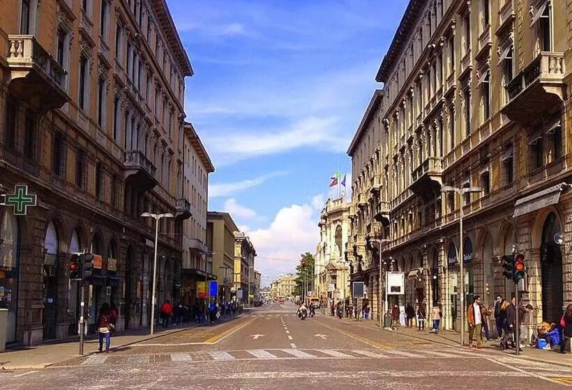 پانسیون Casamina