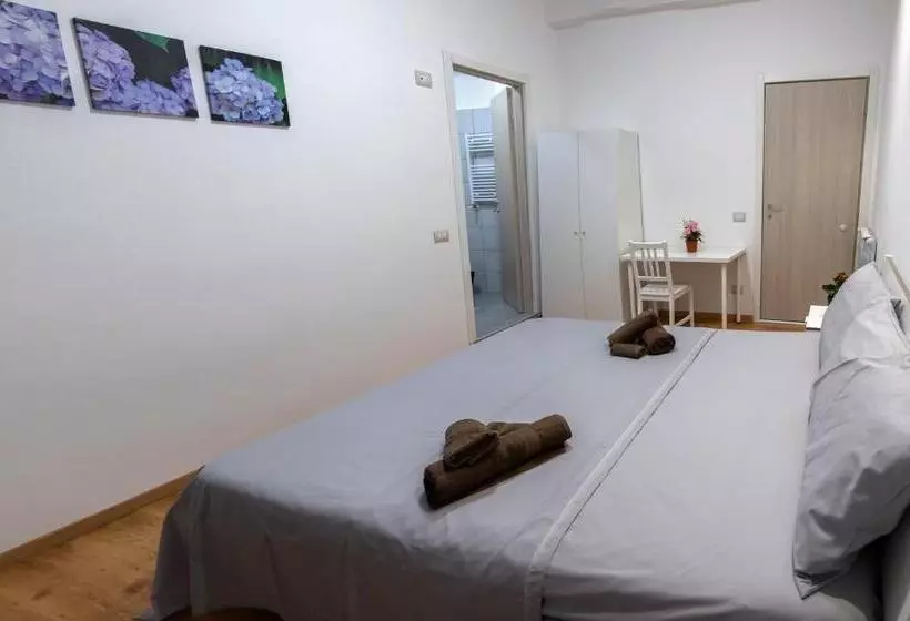 پانسیون Casamina