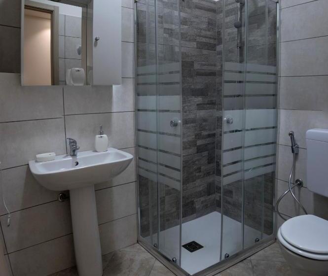 پانسیون Casamina