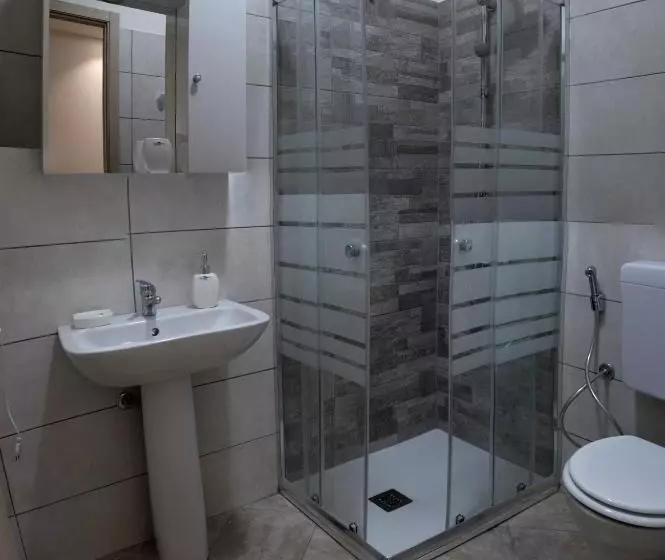 پانسیون Casamina