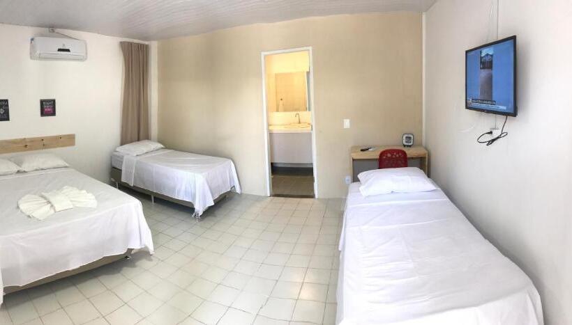 پانسیون Pousada Mel