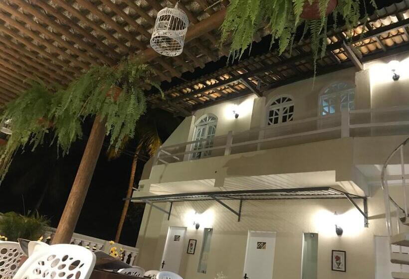 پانسیون Pousada Mel