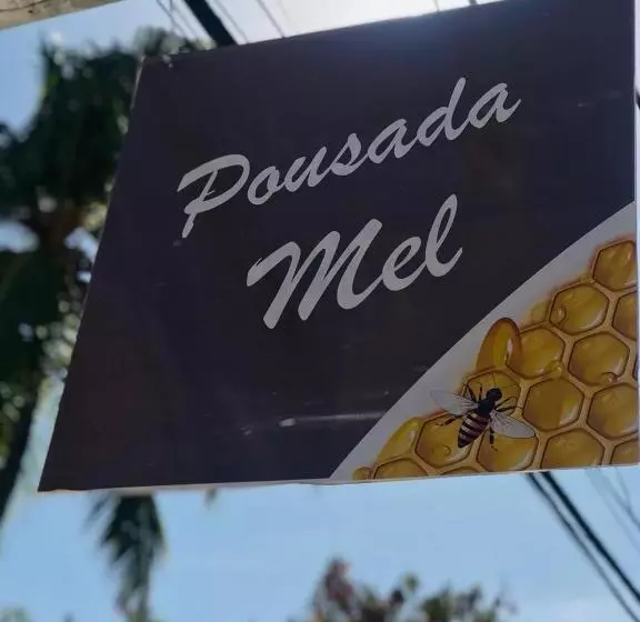 ペンション Pousada Mel