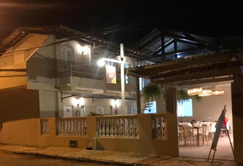 پانسیون Pousada Mel