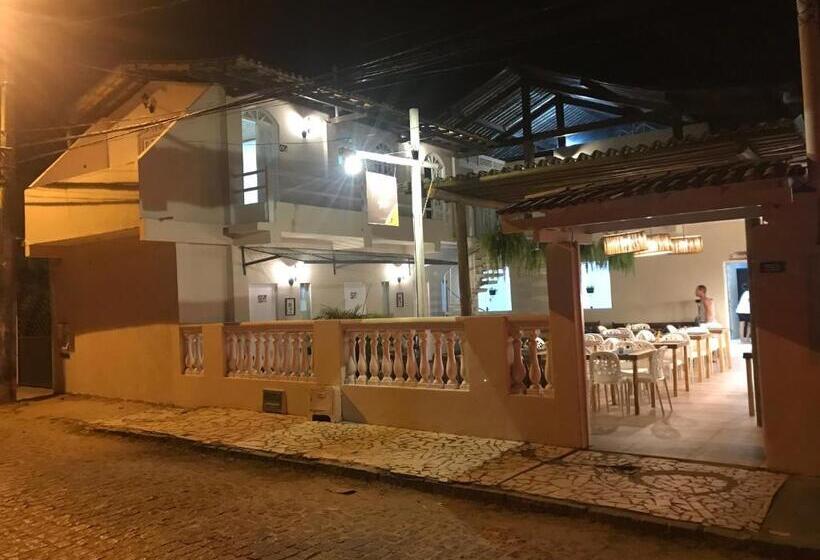 پانسیون Pousada Mel