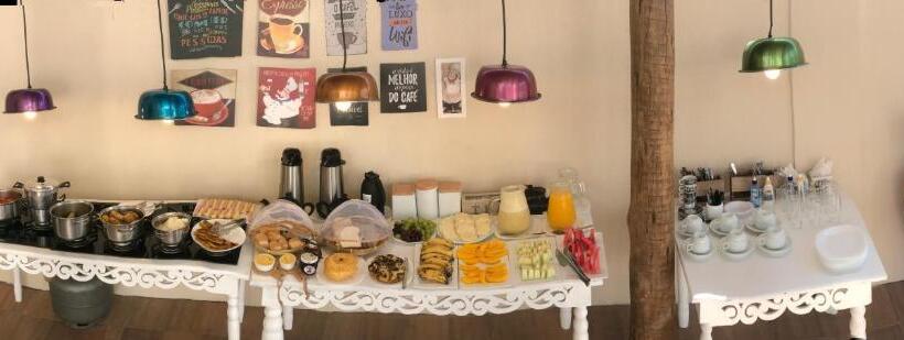 پانسیون Pousada Mel