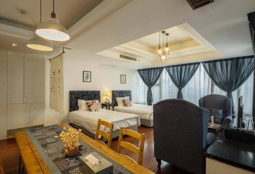 Отель Chengdu Skyline International Apartment