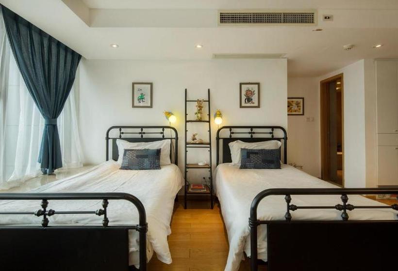 Отель Chengdu Skyline International Apartment