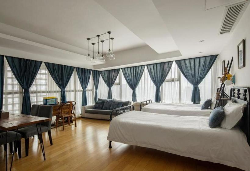 Отель Chengdu Skyline International Apartment