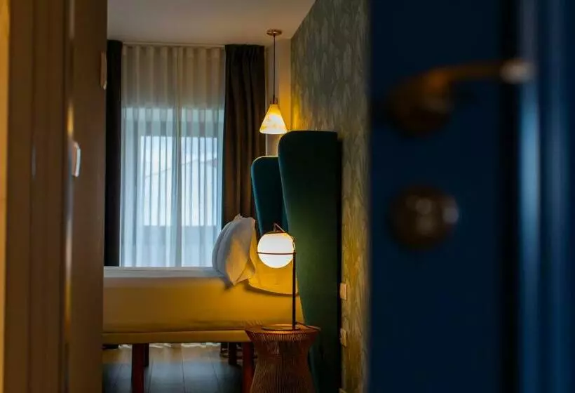 Hotelli Javier Montero