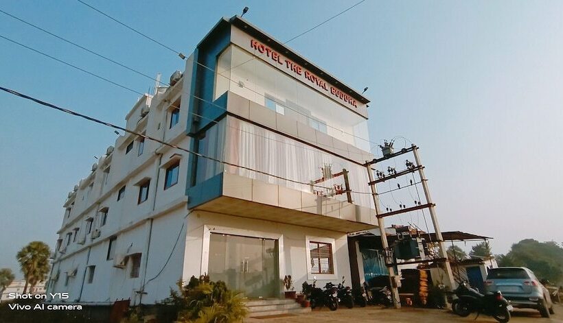 فندق The Royal Buddha