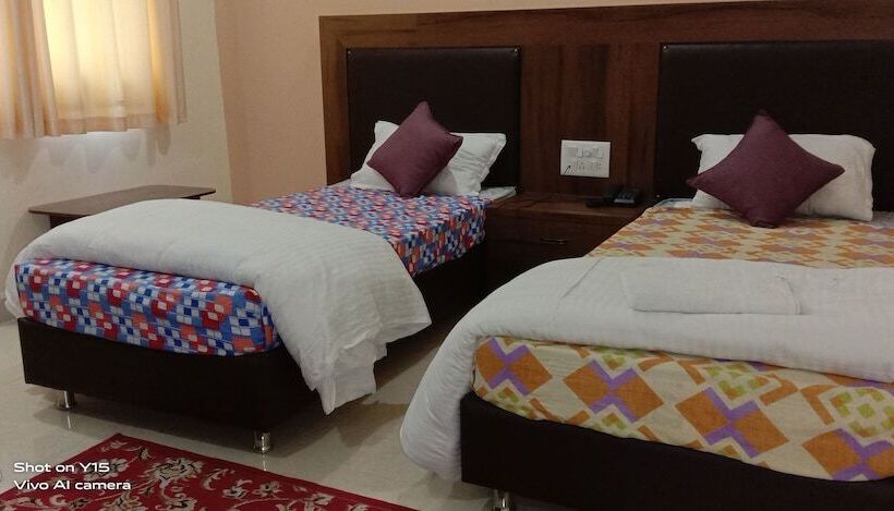 فندق The Royal Buddha