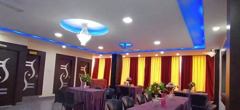Hotelli The Royal Buddha