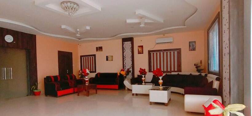 فندق The Royal Buddha