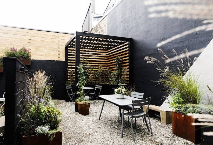 Lokal Hotel Fishtown