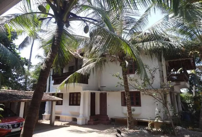 ペンション Montecello