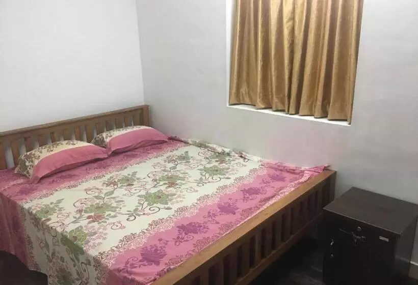 ペンション Montecello