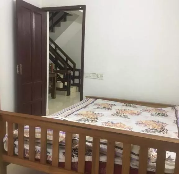 ペンション Montecello