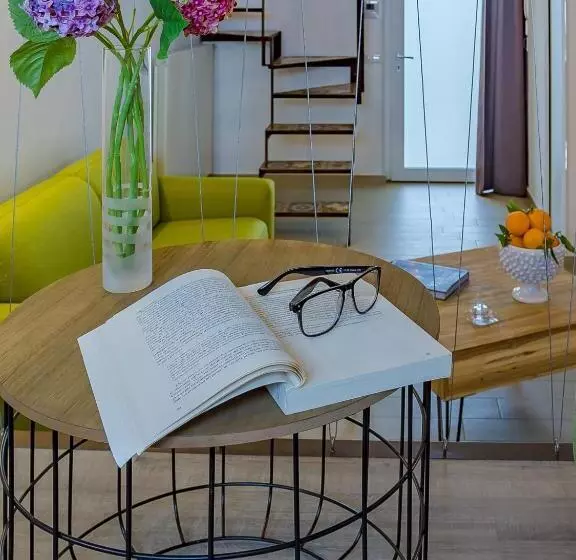 Hotelli Le Maestranze Deluxe Rooms