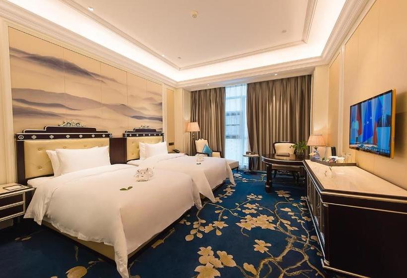 Отель Pengxin International