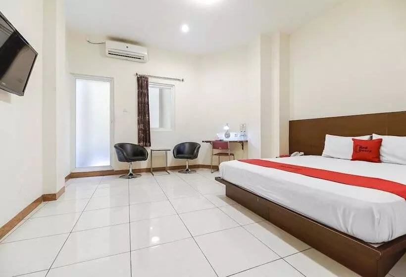 Hotelli Reddoorz Plus @ Karebosi Area 2