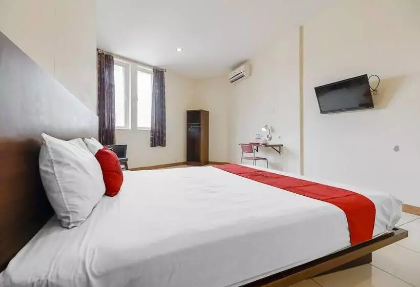 Hotelli Reddoorz Plus @ Karebosi Area 2