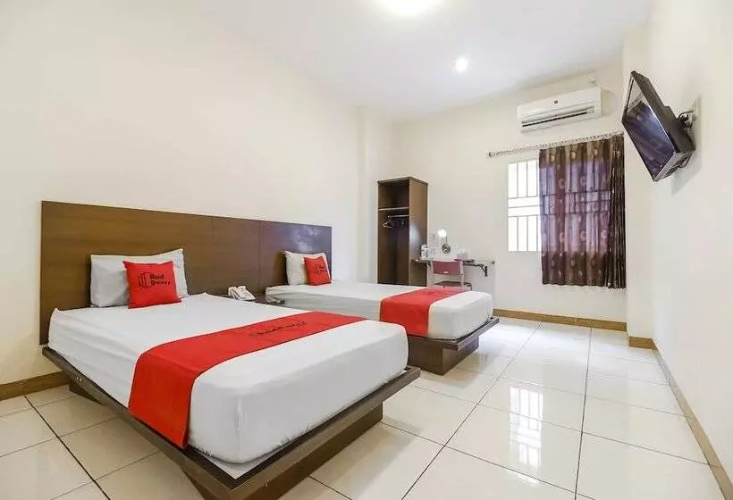 Hotelli Reddoorz Plus @ Karebosi Area 2