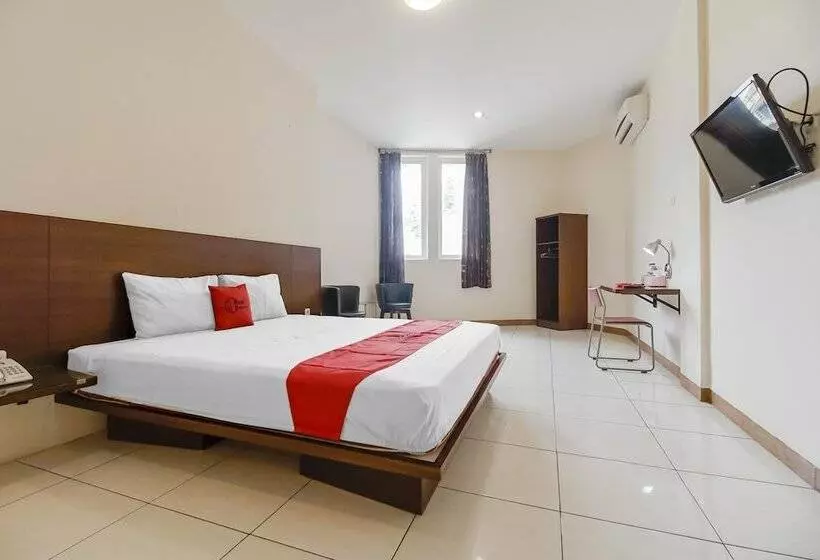 Hotelli Reddoorz Plus @ Karebosi Area 2