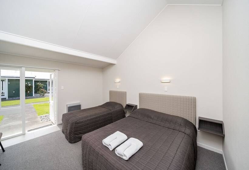 汽车旅馆 The Furlong