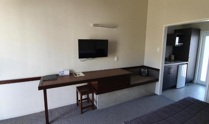 汽车旅馆 The Furlong