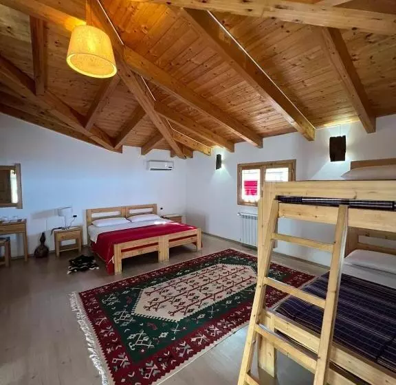 پانسیون Mrizi I Zanave Agroturizëm
