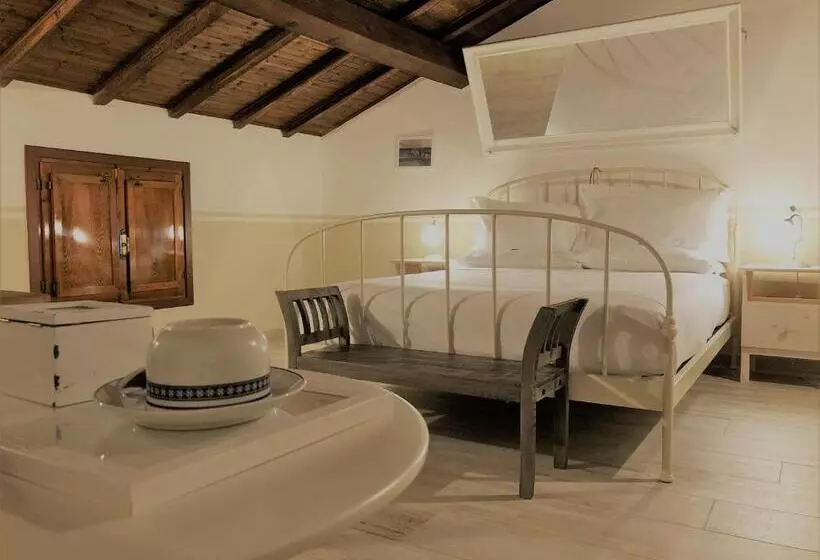 ベッドアンドブレックファースト Il Contado  Room And Breakfast