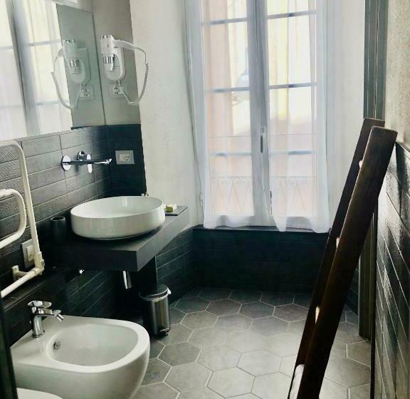 مبيت وإفطار Locanda San Tomaso Affittacamere