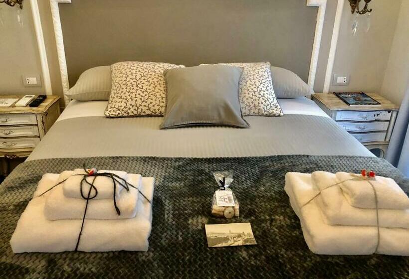 مبيت وإفطار Locanda San Tomaso Affittacamere