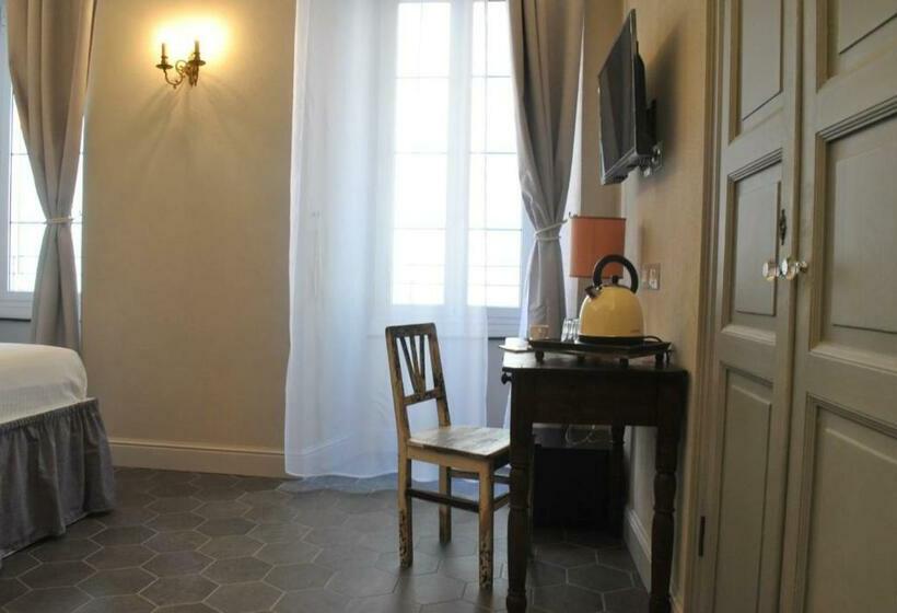 مبيت وإفطار Locanda San Tomaso Affittacamere