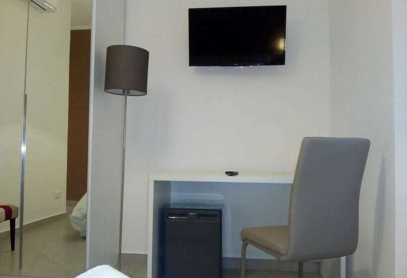 تختخواب و صبحانه Minerva Guest House