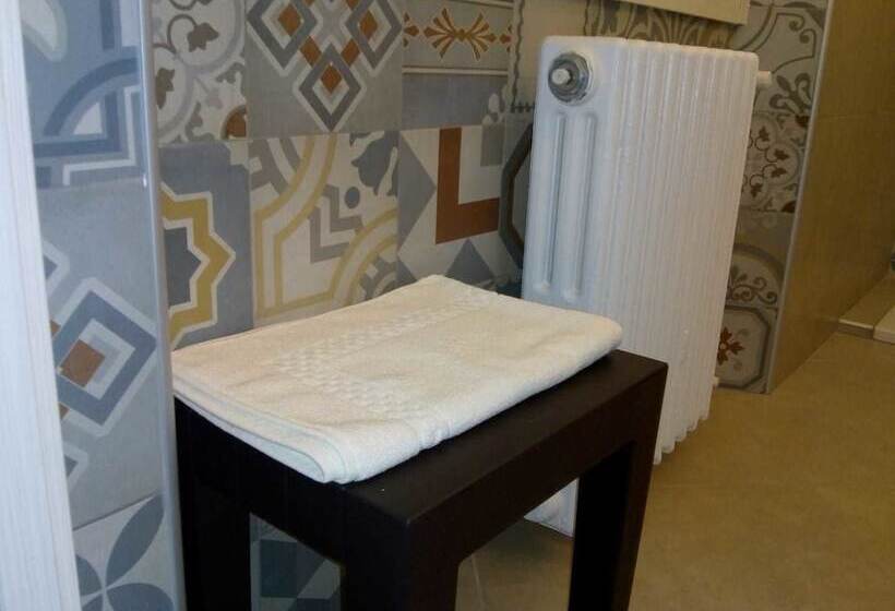 تختخواب و صبحانه Minerva Guest House