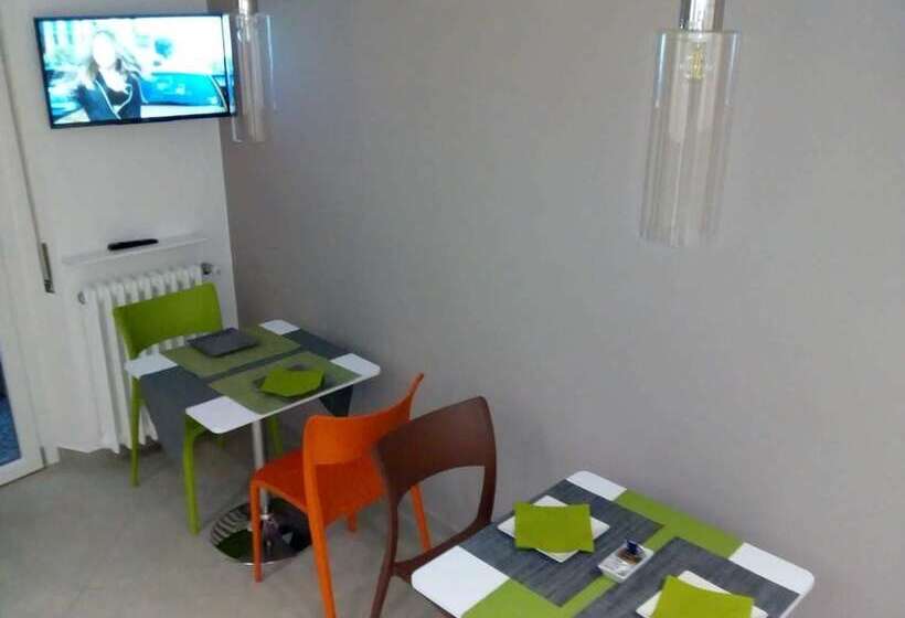 تختخواب و صبحانه Minerva Guest House