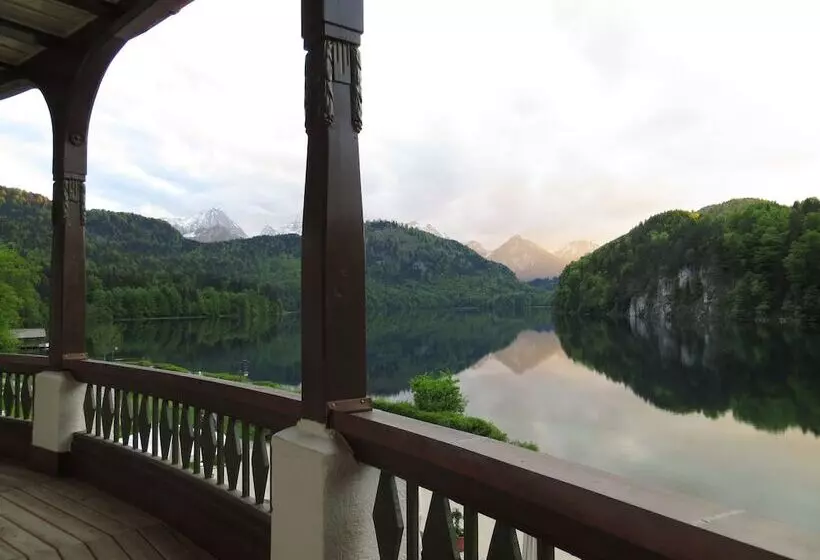 هتل Ameron Neuschwanstein Alpsee Resort & Spa