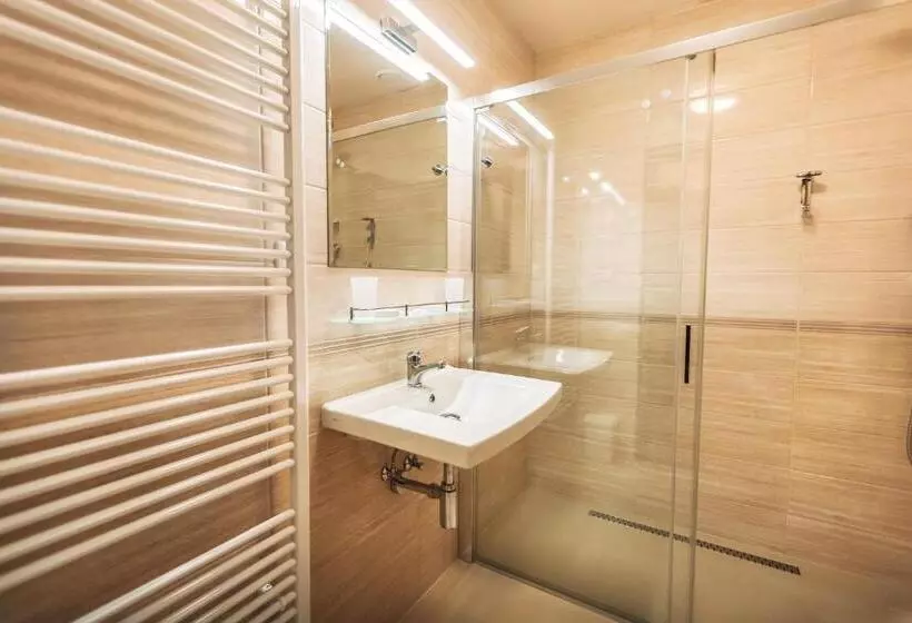 Hotelli Star