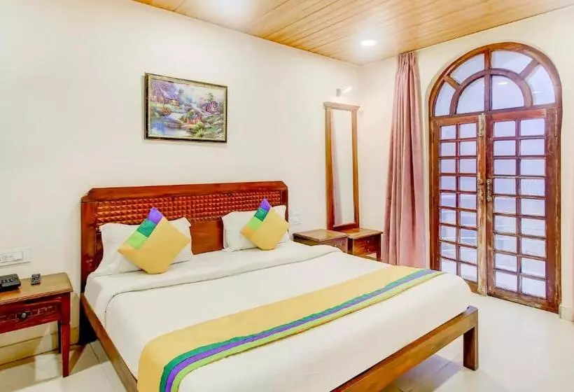 Itsy Hotels The New Hill Retreat, Near By Local Bus Station