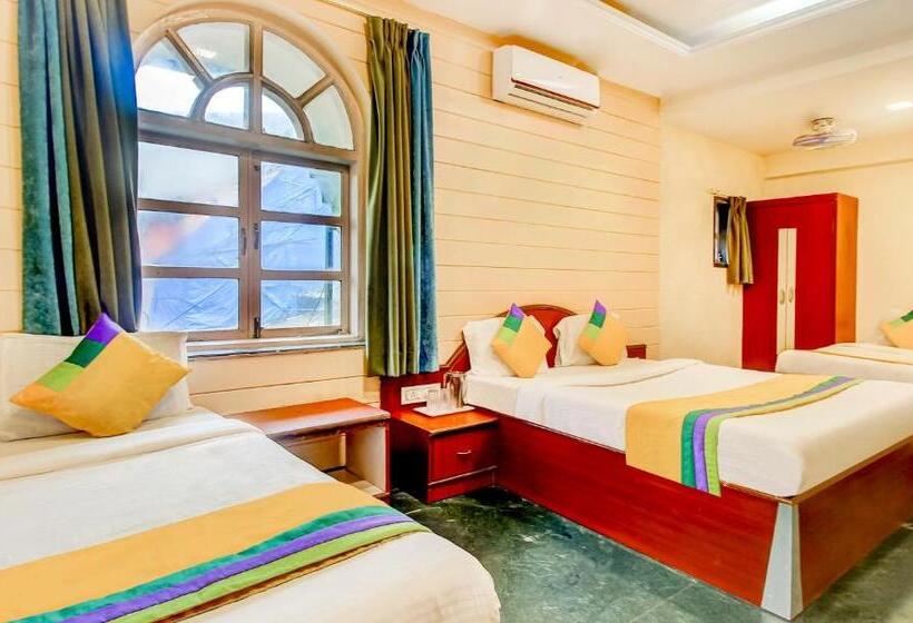 Itsy Hotels The New Hill Retreat, Near By Local Bus Station