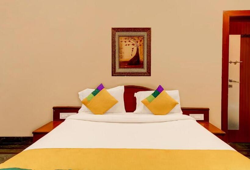 Itsy Hotels The New Hill Retreat, Near By Local Bus Station