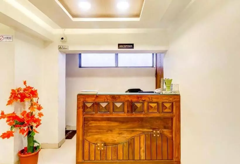 Itsy Hotels The New Hill Retreat, Near By Local Bus Station