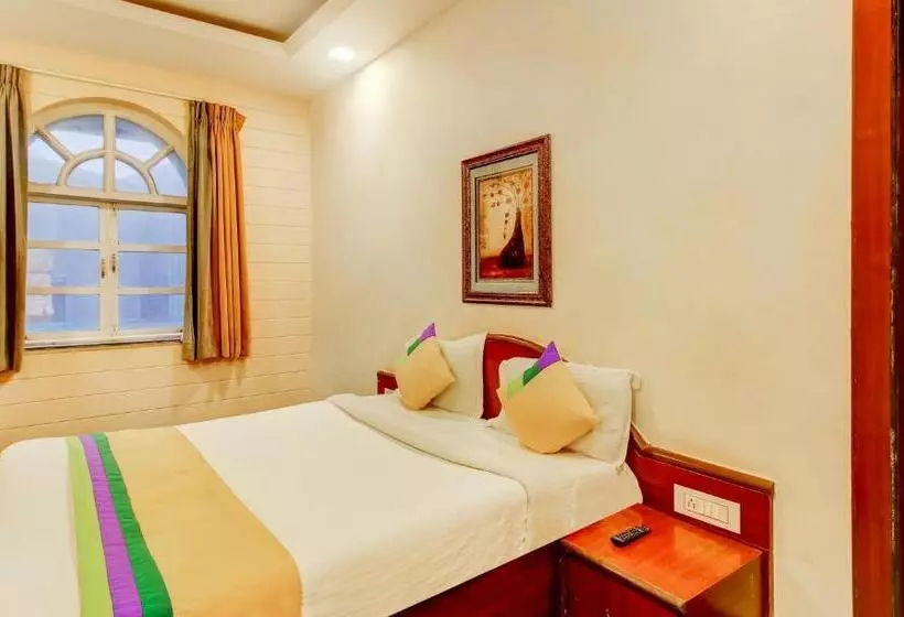 Itsy Hotels The New Hill Retreat, Near By Local Bus Station