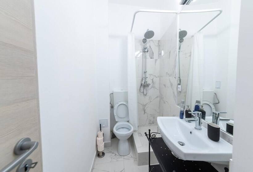 Heights Accommodation City Center