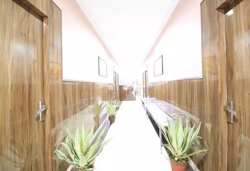 Hotelli Greno House