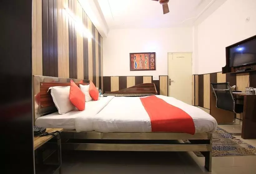 Hotelli Greno House