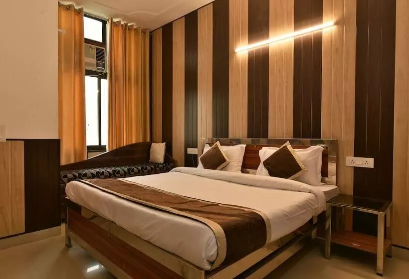 Hotelli Greno House